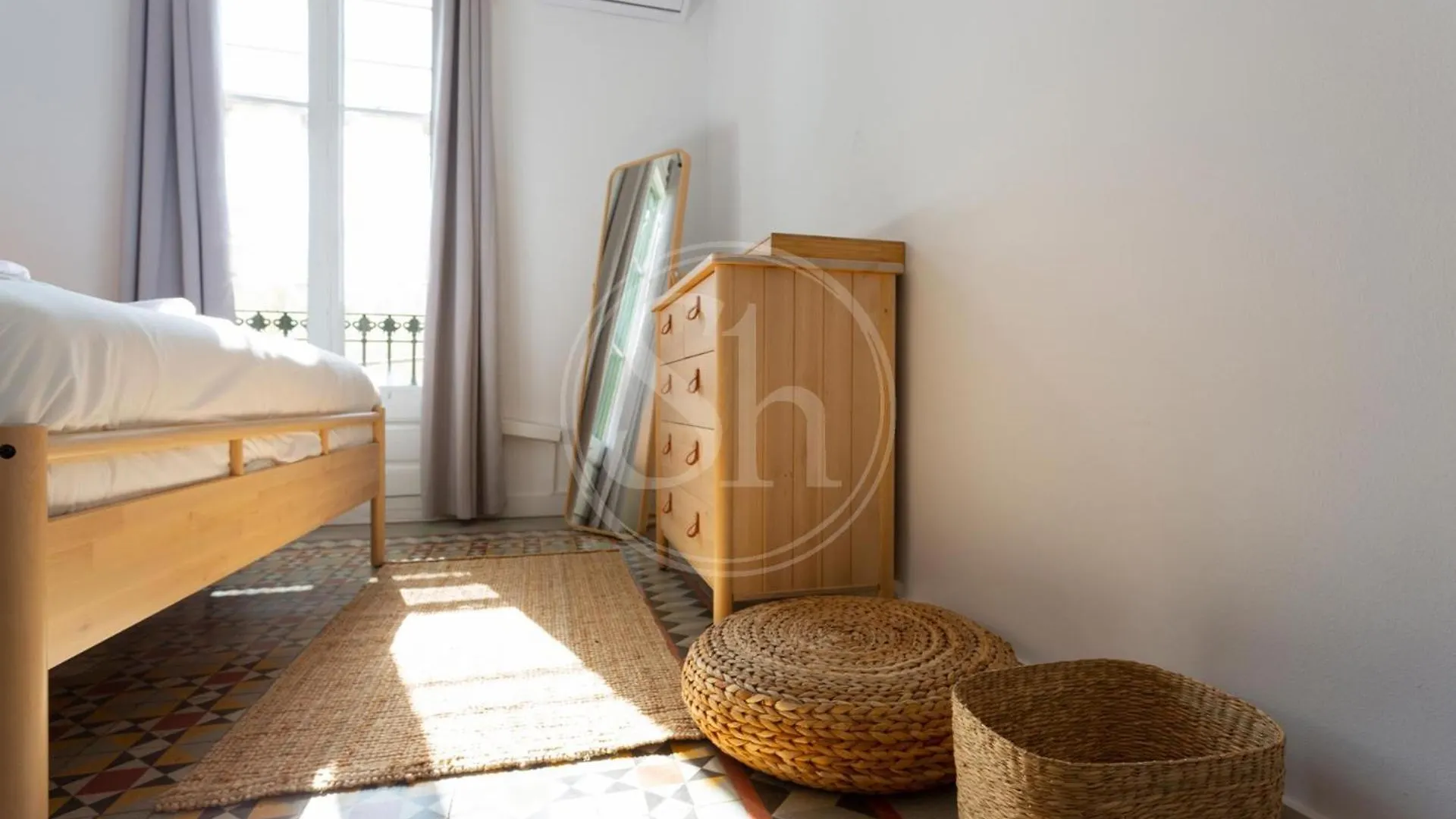 Modern Flat Near Sagrada Familia Apartment Barcelona